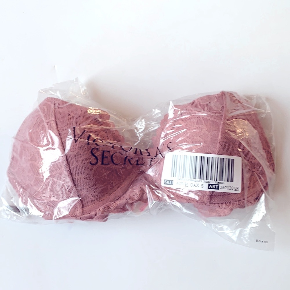 VS Pink Padded Bralette, New in Package - Picture 3 of 3